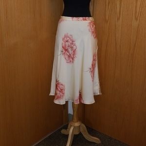 NWOT Banana Republic Silk Floral Skirt